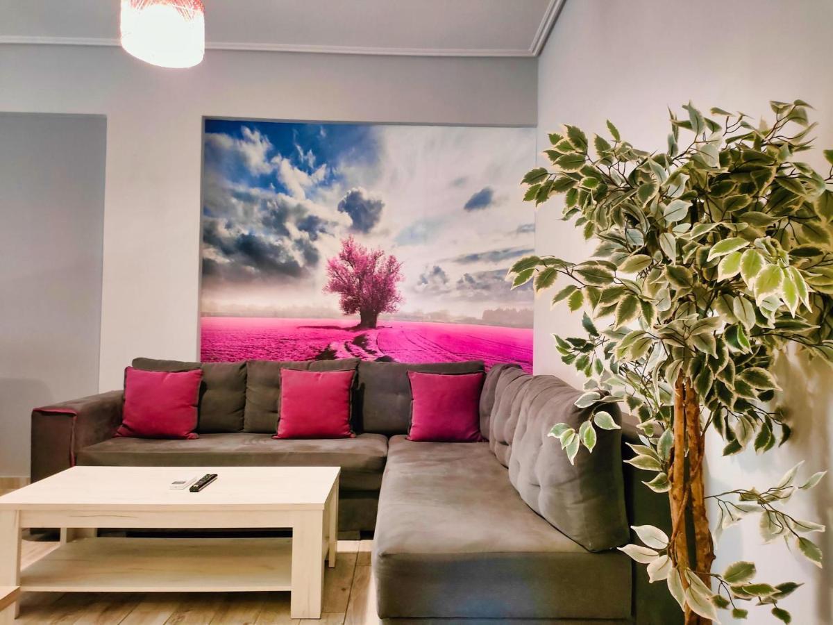 Luxury Lila House Under The Rocks Apartment Kalambaka Exterior photo